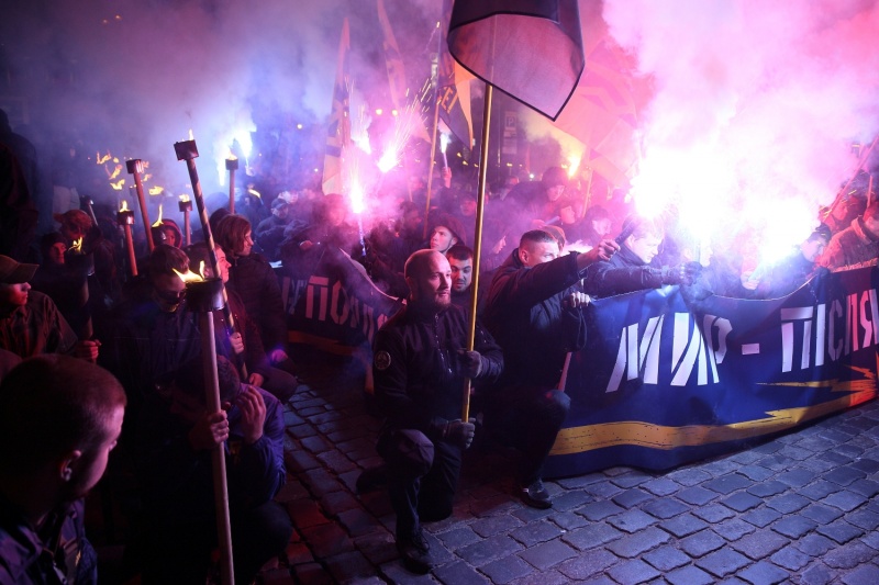 "Марш нації" у Києві: активісти зажадали відмовитися від виборів на Донбасі